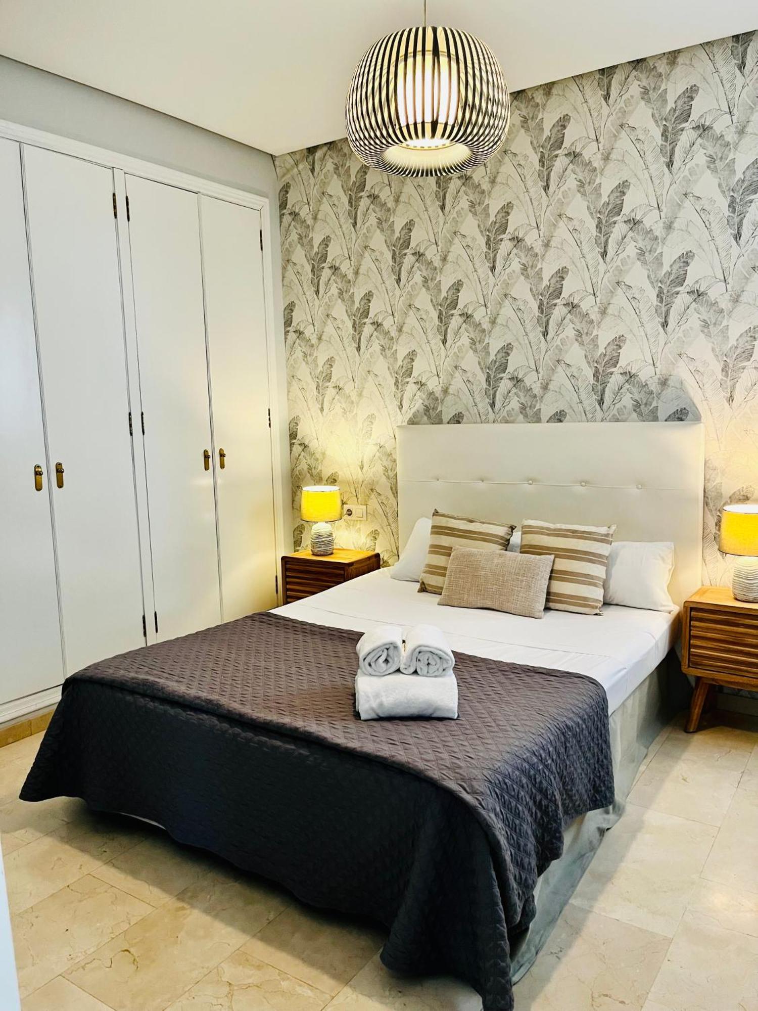 Travel Habitat Atico Calle Comedias Apartment Valencia Ngoại thất bức ảnh
